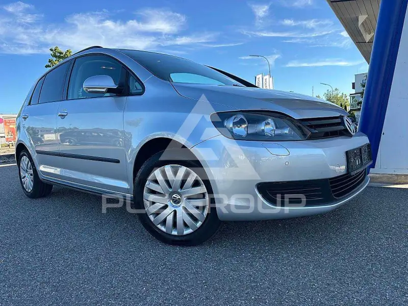 2011 Volkswagen GOLF