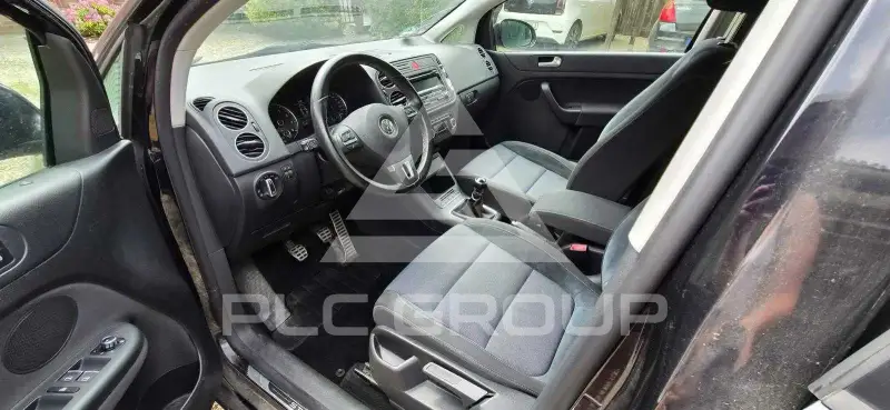 2011 Volkswagen GOLF