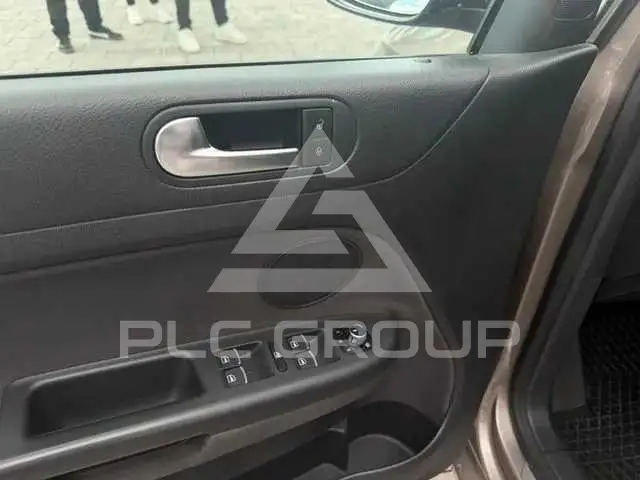 2011 Volkswagen GOLF