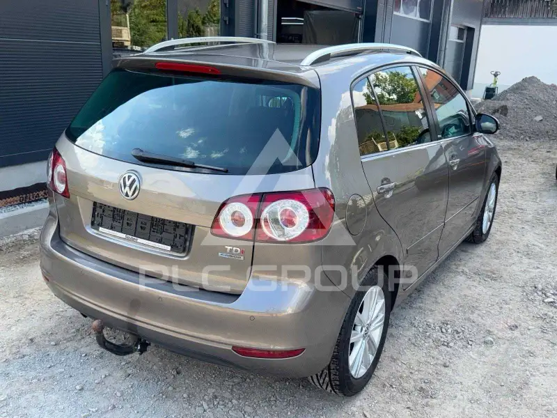2011 Volkswagen GOLF