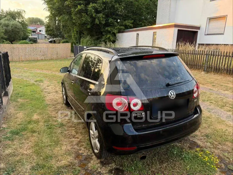 2011 Volkswagen GOLF