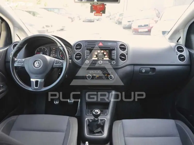 2011 Volkswagen GOLF