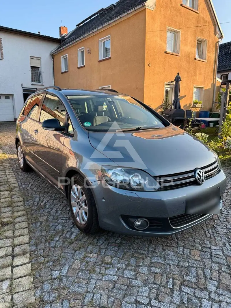 2011 Volkswagen GOLF