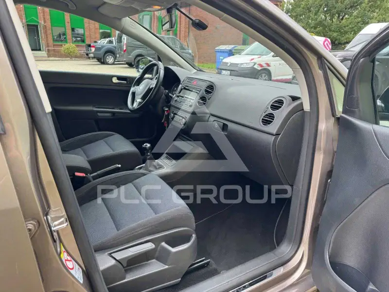 2011 Volkswagen GOLF