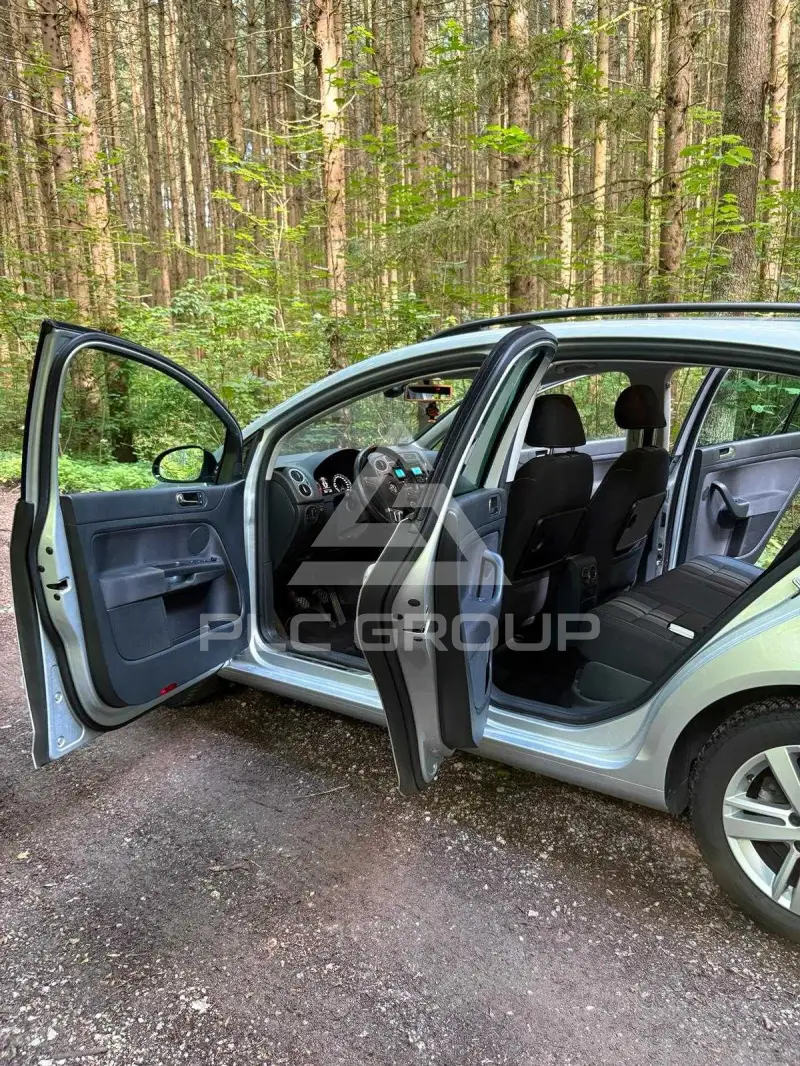 2011 Volkswagen GOLF