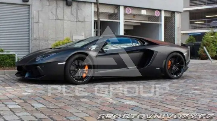 2011 Lamborghini Aventador