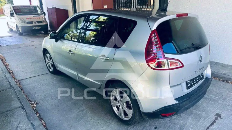 2011 Renault Scenic