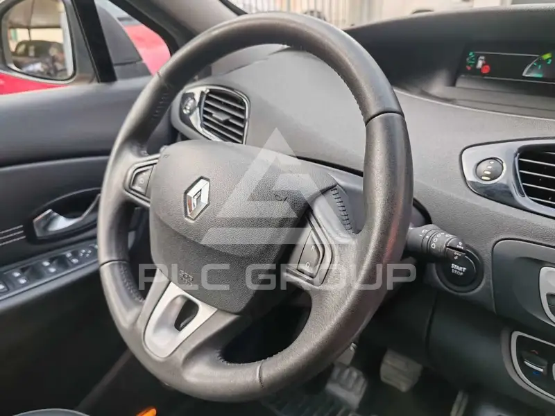 2011 Renault Scenic