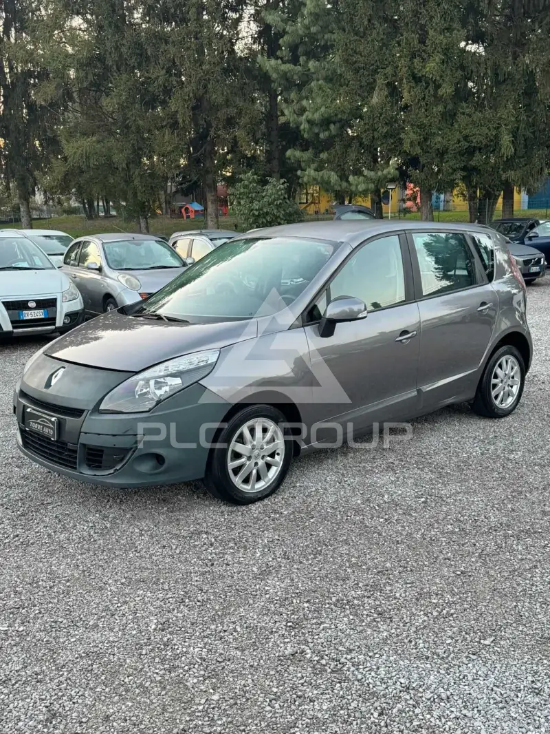 2011 Renault Scenic