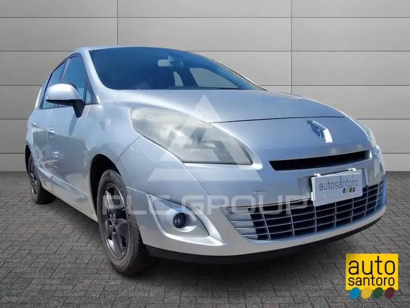 2011 Renault Scenic
