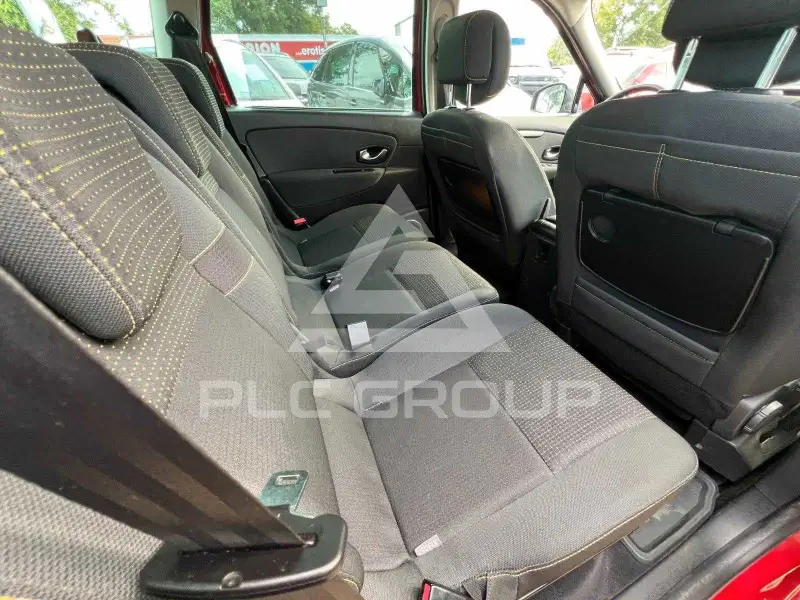 2011 Renault Scenic