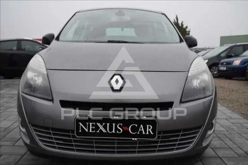 2011 Renault Scenic