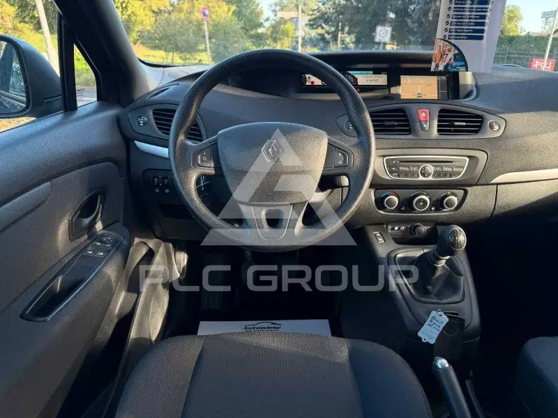 2011 Renault Scenic