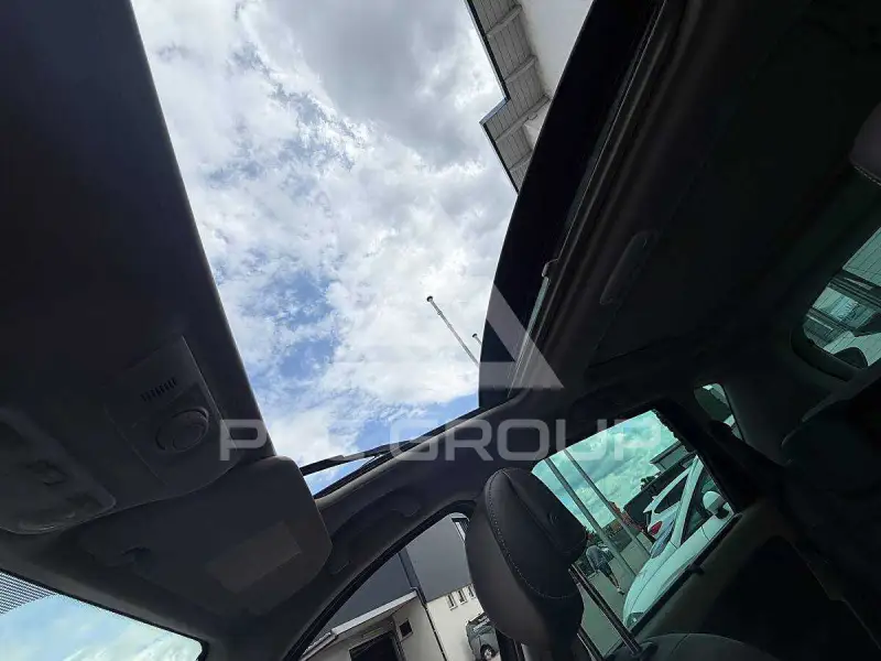 2011 Renault Scenic
