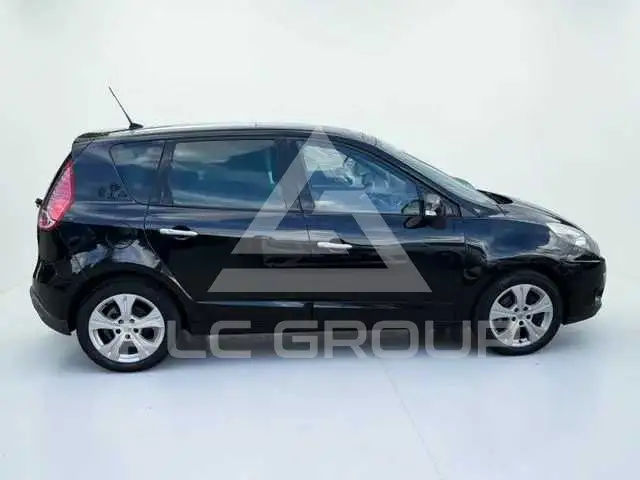 2011 Renault Scenic
