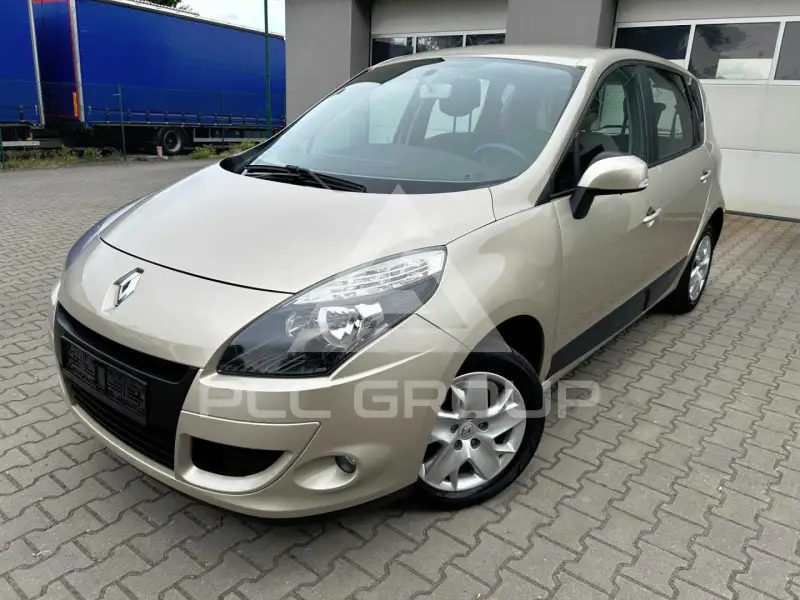 2011 Renault Scenic