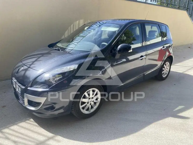 2011 Renault Scenic