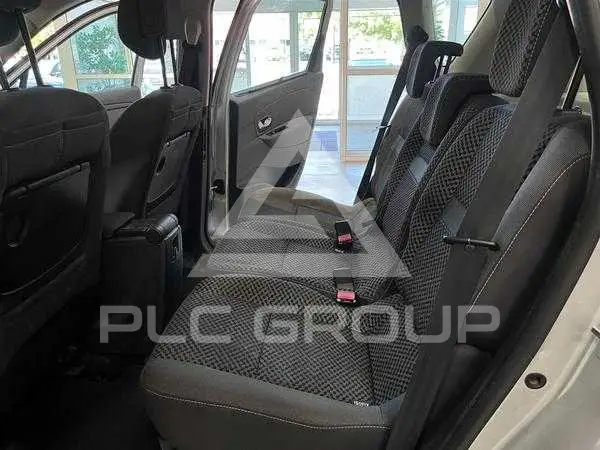 2011 Renault Scenic