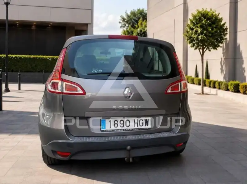 2011 Renault Scenic