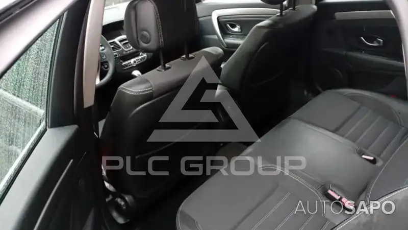 2011 Renault Laguna