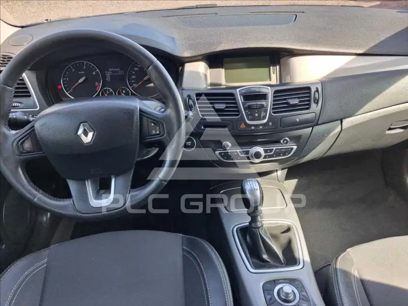 2011 Renault Laguna
