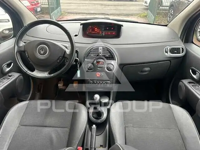 2011 Renault Modus