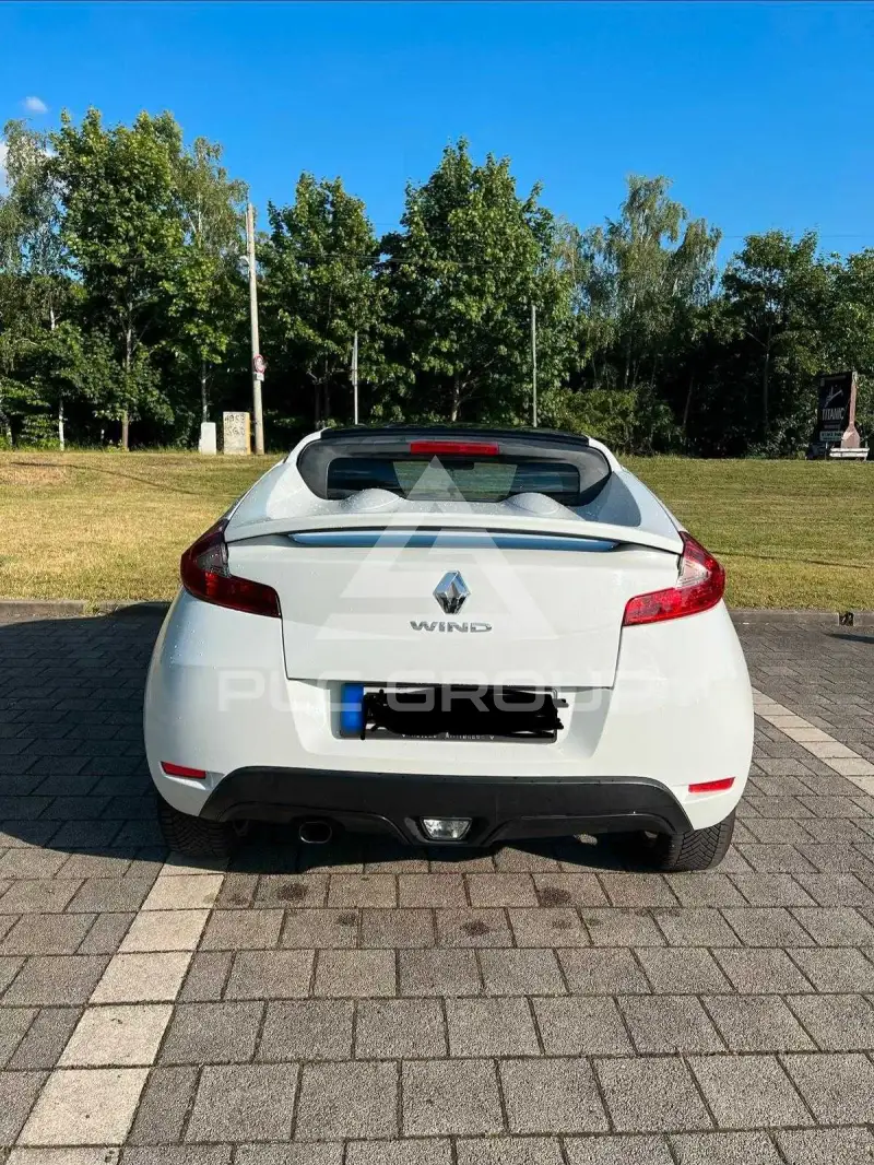 2011 Renault Wind