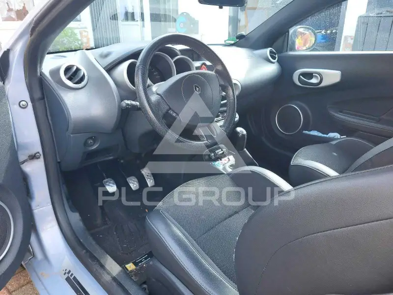 2011 Renault Wind