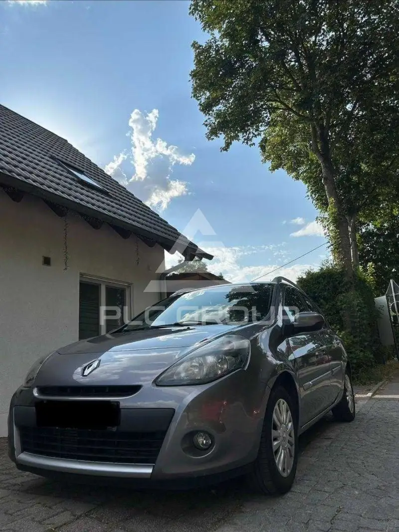 2011 Renault Clio