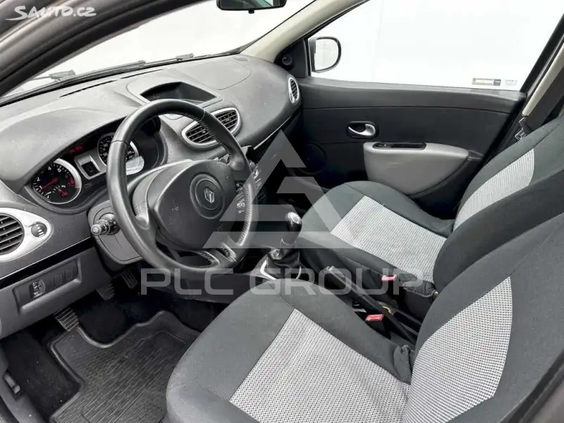 2011 Renault Clio