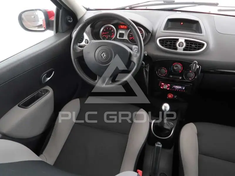 2011 Renault Clio