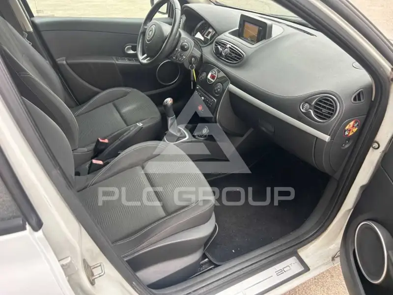 2011 Renault Clio
