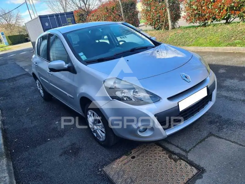 2011 Renault Clio