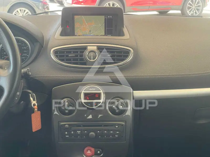2011 Renault Clio
