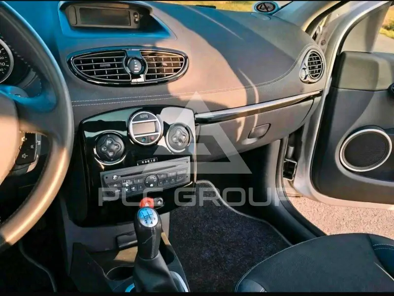 2011 Renault Clio