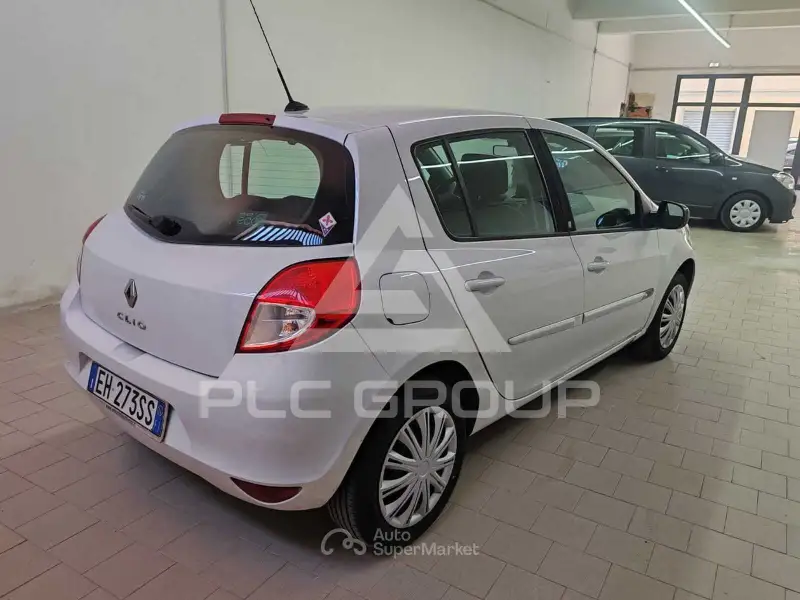 2011 Renault Clio
