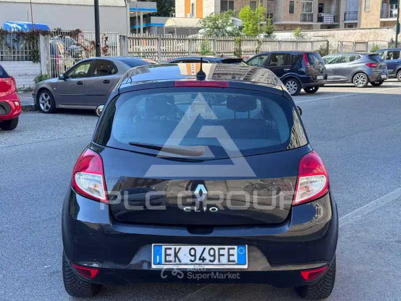 2011 Renault Clio