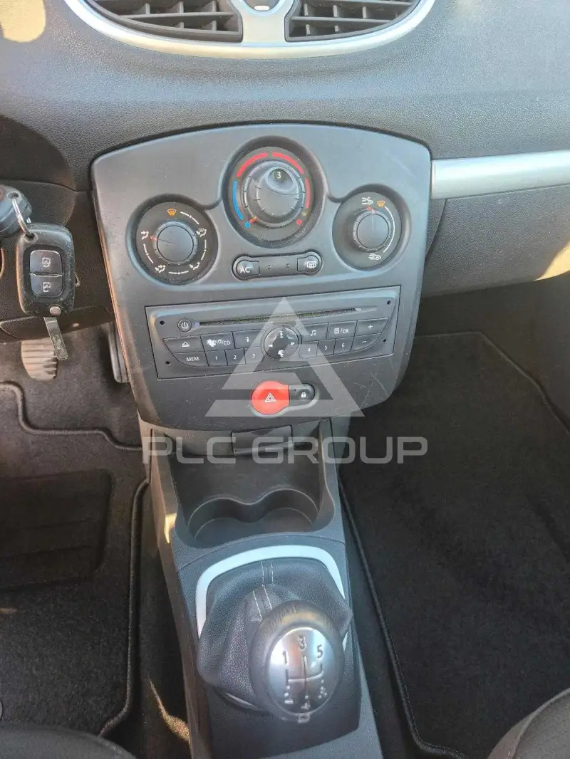 2011 Renault Clio