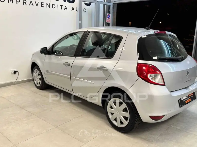 2011 Renault Clio