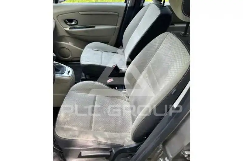 2011 Renault Grand Scenic