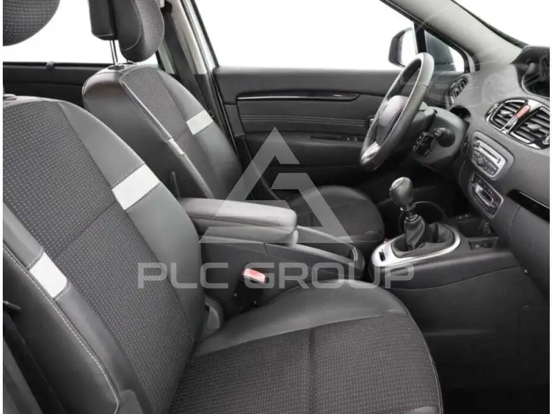 2011 Renault Grand Scenic