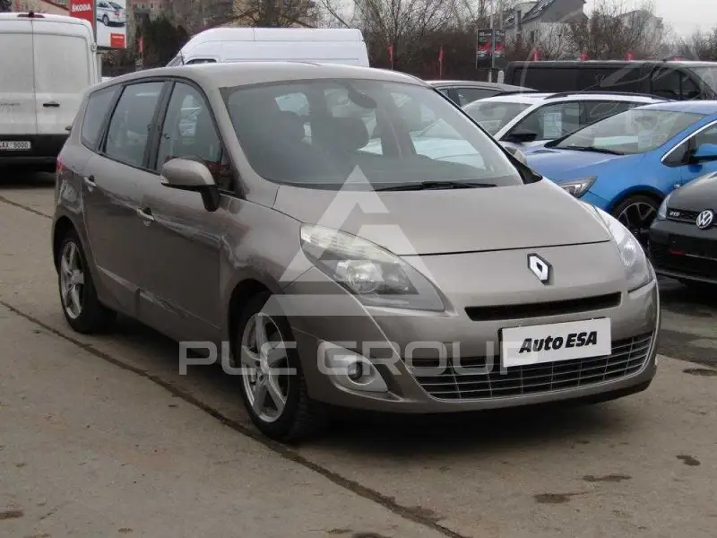 2011 Renault Grand Scenic