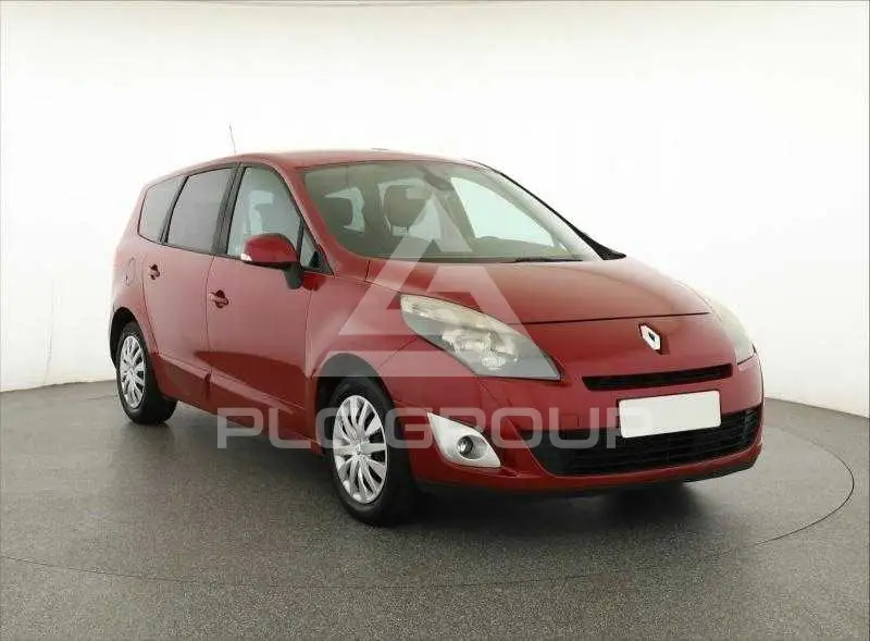 2011 Renault Grand Scenic