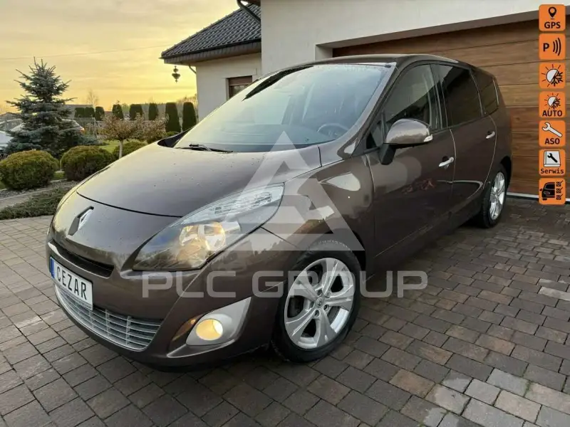 2011 Renault Grand Scenic