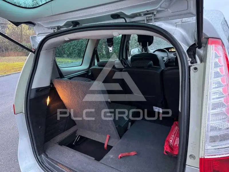 2011 Renault Grand Scenic