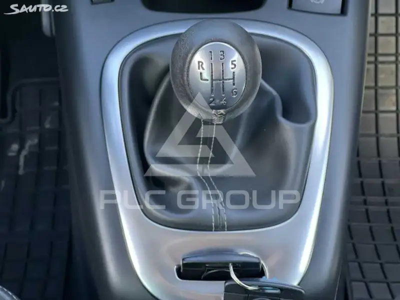 2011 Renault Grand Scenic