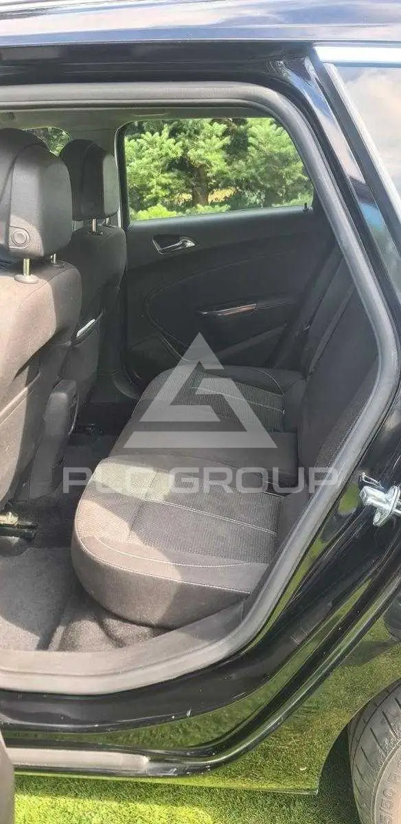 2011 Opel Astra