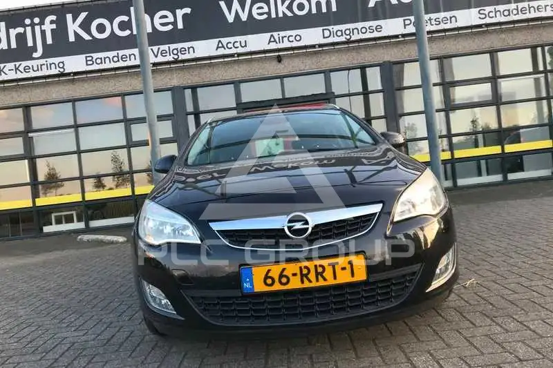 2011 Opel Astra