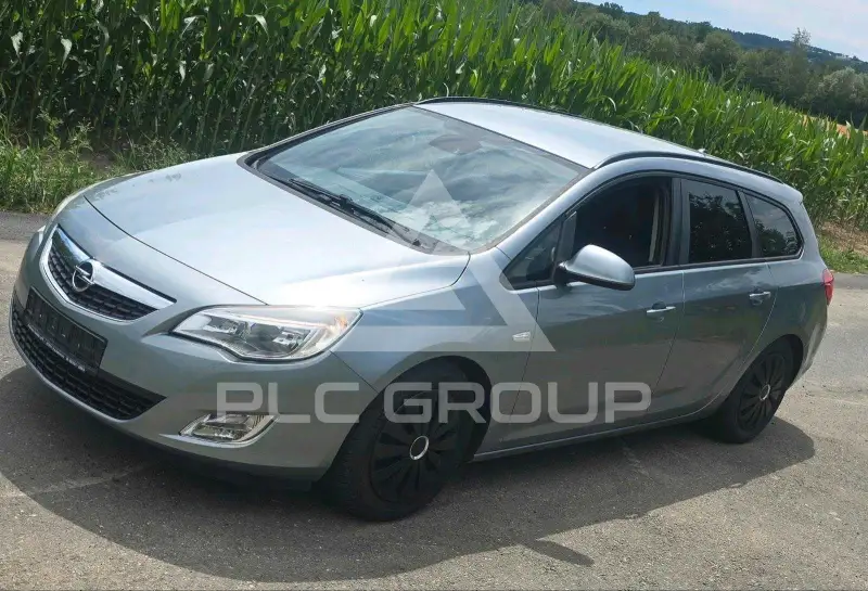 2011 Opel Astra