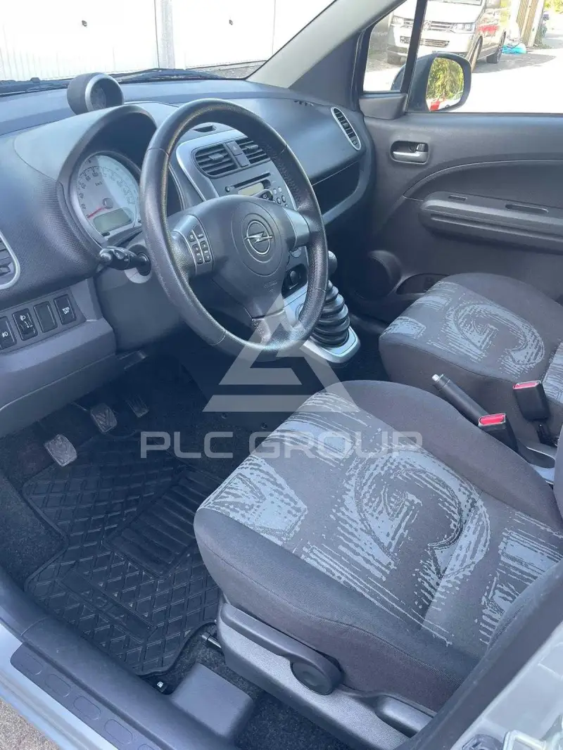 2011 Opel AGILA